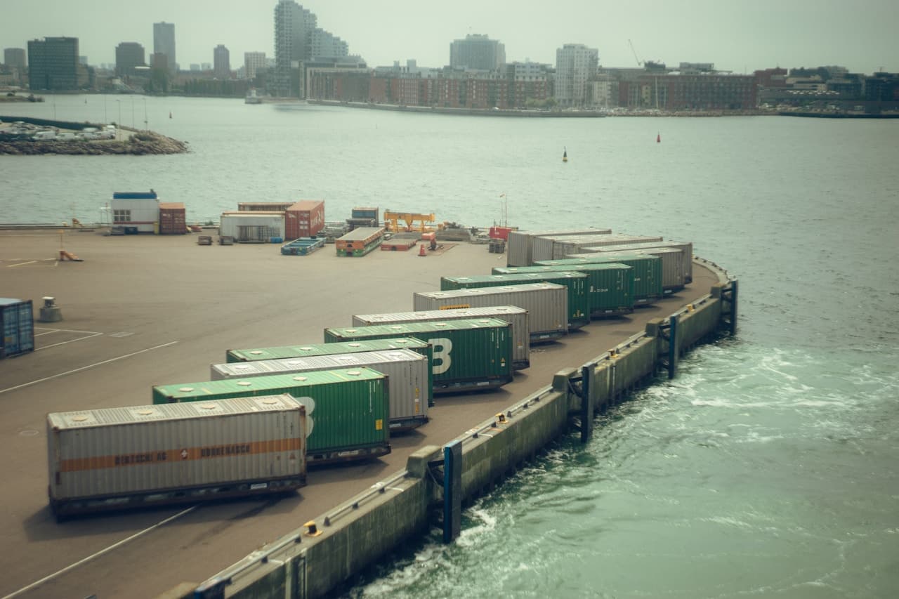 Built for import & customs brokerage fulfillment